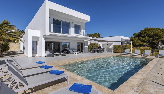 Modern and romantic villa with private pool in Moraira, Costa Blanca, Spain for 6 persons