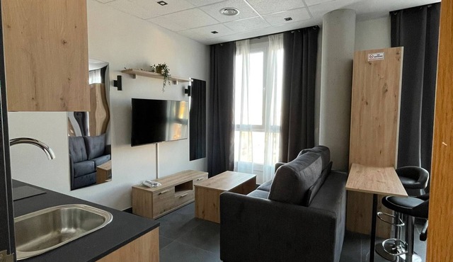 Modern keyless entry studio near Madrid 4.2