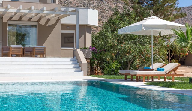 Modern Luxury Villa*65sqm Private pool*Short Walk to a Wonderful Sandy Beach.