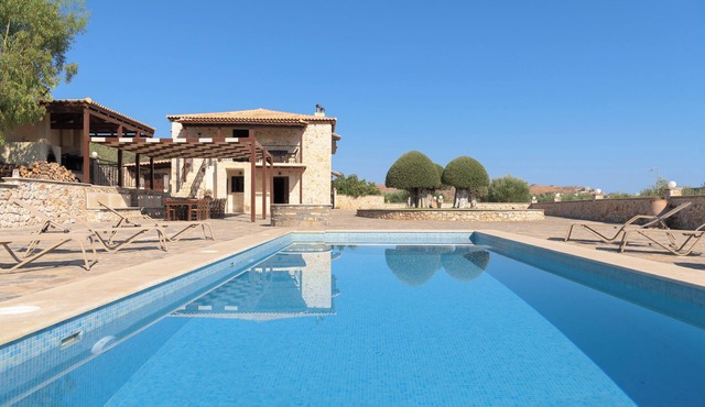 Nestor Villa, with Heated Pool & Absolute Privacy