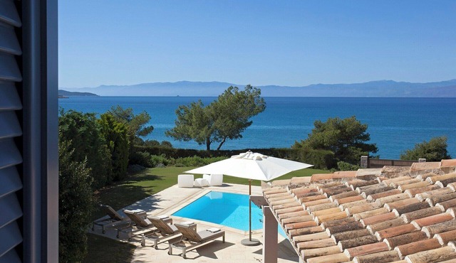 Neysa - Five Bedroom Villa, Sleeps 10