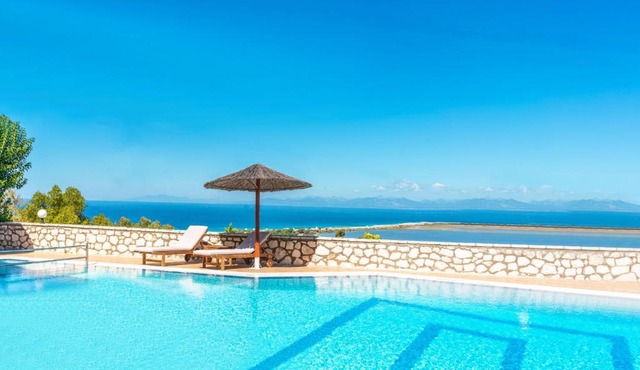 Niver Luxury Suites