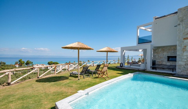 Olive Grove Panorama 6 – Sea Views, Pool, WiFi, Aircon