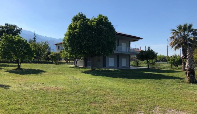Olybos Suites - up to 6 guests