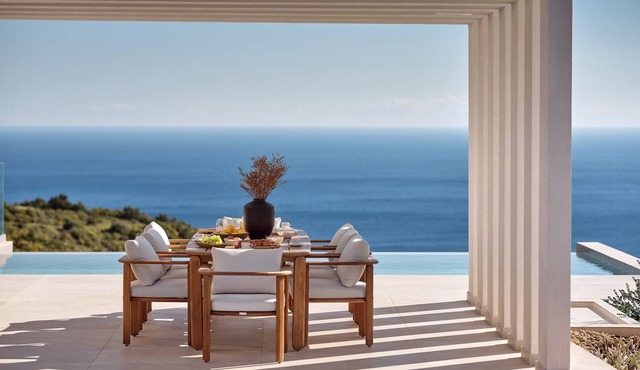 OnarBlue Villa, with 2 Pools & Dual SeaView Homes