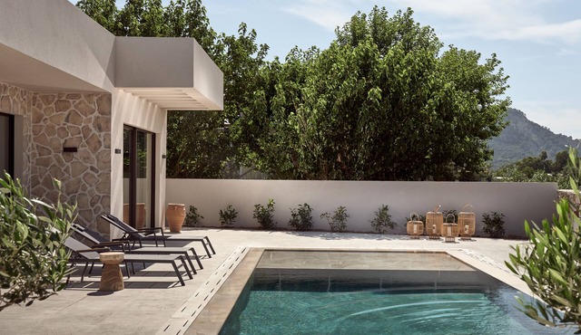 Onore Villa, with Heated Pool & Signature Design