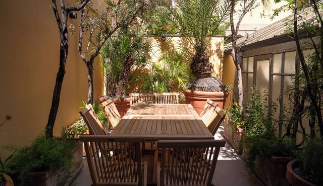 Palm Fronds apartment