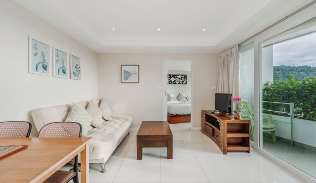 Panoramic 1BR Pool, Sauna kata ocean view C196