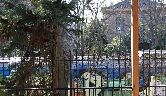 Peace and privacy in the middle of the most luxurious suburb of Athens