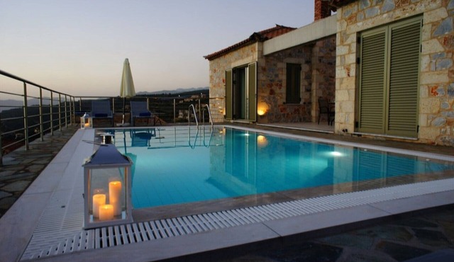 PHAEDRA, Luxury Villa with private pool in Stoupa