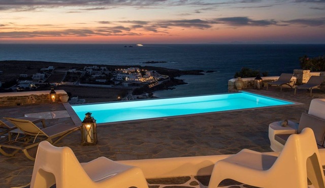 Platinum Paros Villa | 2 Bedroom Villa | Access to Pool & Amazing Sea Views |.