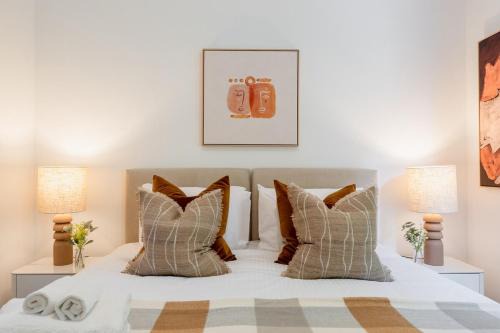 Prahran Timeless & Modern Haven - Central Location