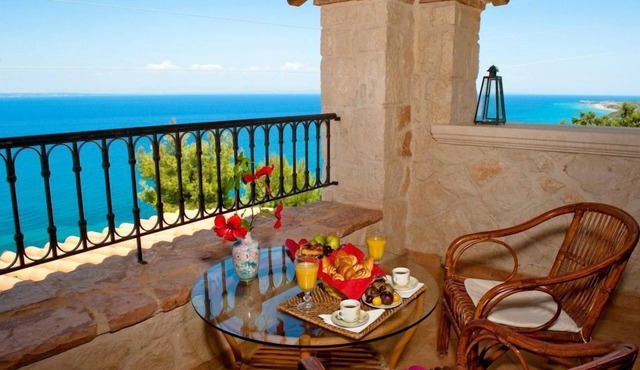 R 1194 Villa Yaseen with BBQ, Fireplace & TV Games