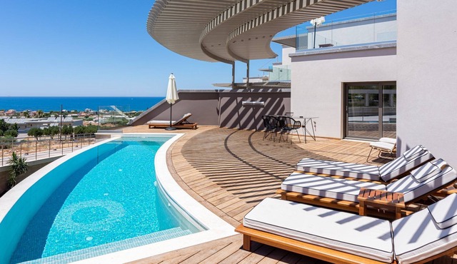 R 1315 Bliss - 2 Bedrooms Sea View Villa with Private Pool