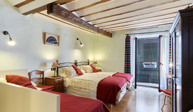 Room 'El Yelmo' with Mountain View