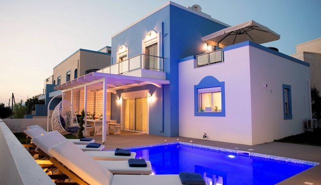 Seabreeze, a new luxury seafront villa for up to 9 people