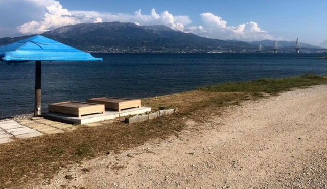 Seafront Apt Kato Platanitis