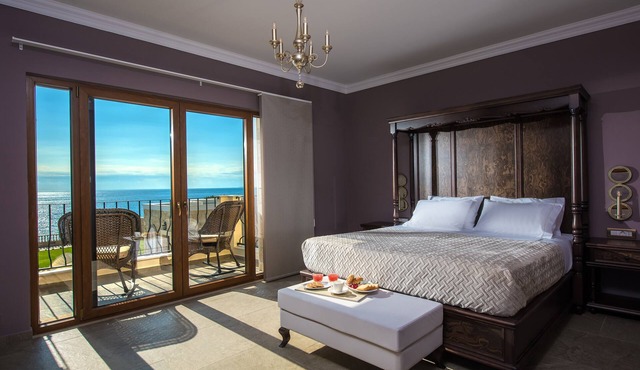Seafront VIlla Kastello Kalliste | 8 bedrooms | 8 bathrooms