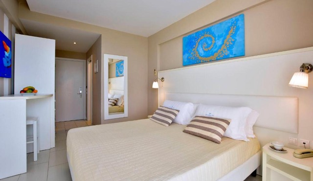 Sidari Beach Hotel