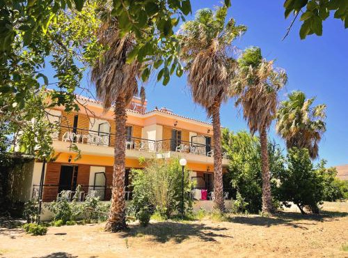 Skala Eresos Paradise Studios