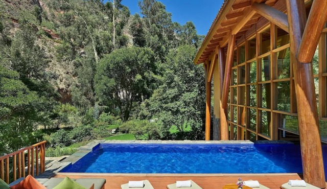 Spacious Deluxe 2 Queen Room w/Balcony | Free Parking | Onsite Pools & Spa