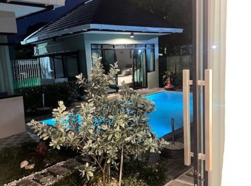 Stingless Villa in Phuket