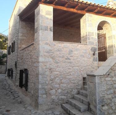 Stonehouse in Mani Penisula