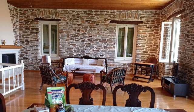 Stonehouse with stunning sea view, Afetai, South Pelion