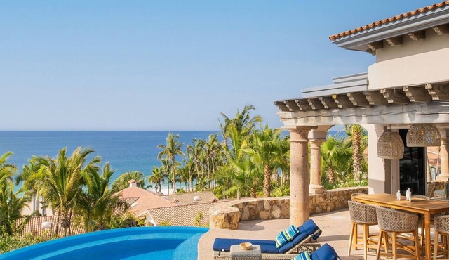 Stunning 3-Bd Del Mar Villa, Swimmable Beach — Chef & Butler Included