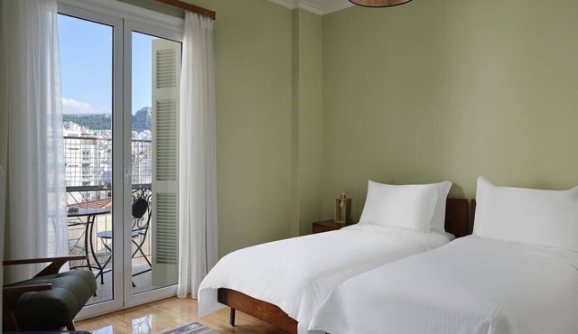 Stunning-Classical 1bd apartment