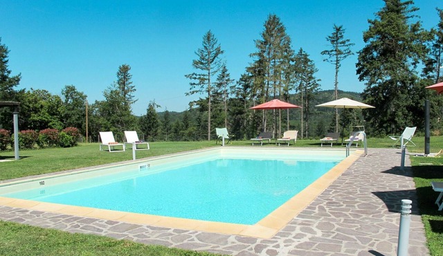 Stunning private villa with private pool, WIFI, TV, patio, pets allowed, panoramic view and park...