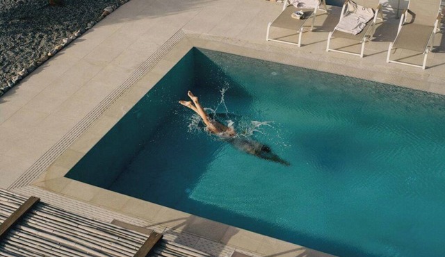 Stylish 2-bed Private Villa Vrachos with Pool 2 min from beach!