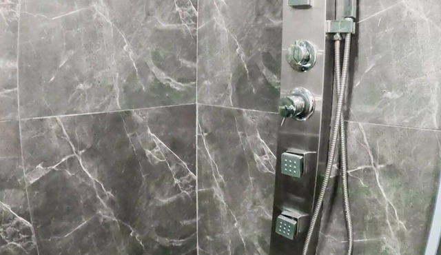 Suite Junior Deluxe Con Ducha Hidromasaje