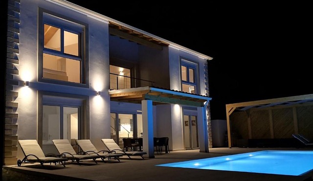 Sunset Sea View Villa 9