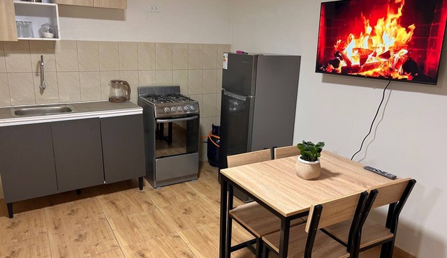 Superb 2-bedroom apartment in pleasant and save Lima neighborhood