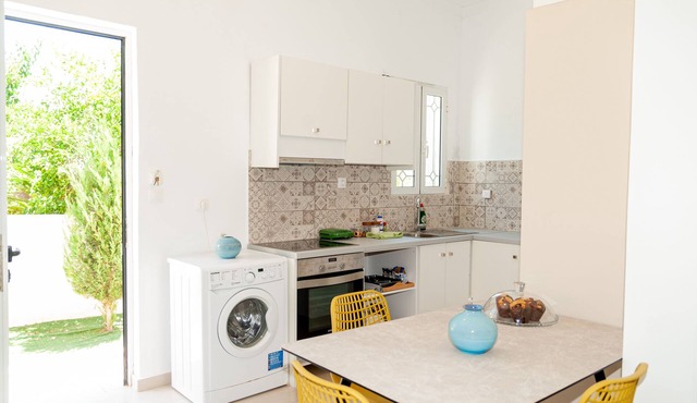 Superior Villa privete garden 50 meters from the beach