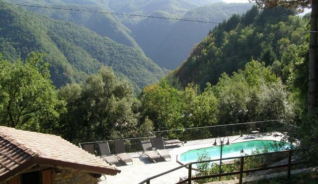 Tagoli: A Peaceful Tuscan Escape with Pool & Breathtaking Views