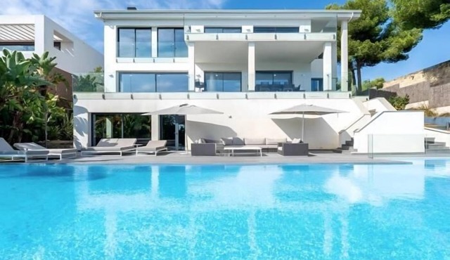 th85 Villa in Tamarit, Tarragona · 5 bedrooms · 5 beds · 5 baths