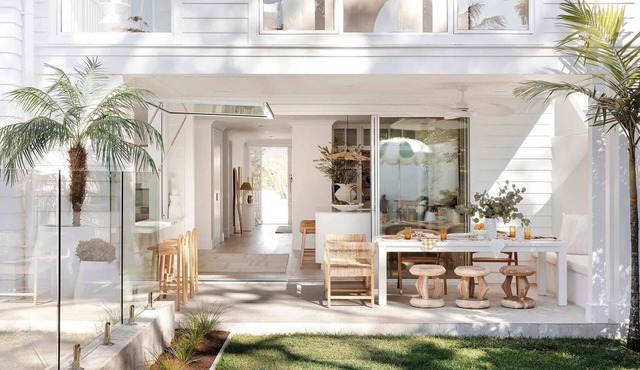 The Pool House, Riverview -Three Birds designed house with pool