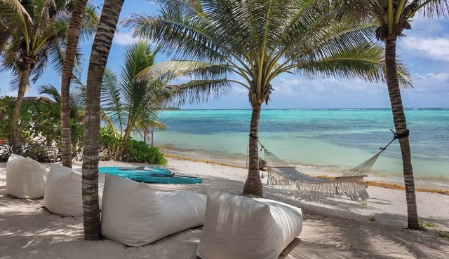 The Residence: Private 3BR Beachfront Villa