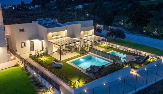 Topaz 2 Bedroom Suite with Private Pool