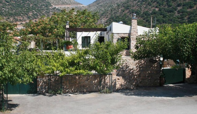 Traditional Villa, Private Pool, Family Atmosphere