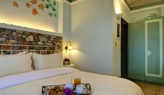 Villa Anthyllion in Lefokastro # apartment Margarites