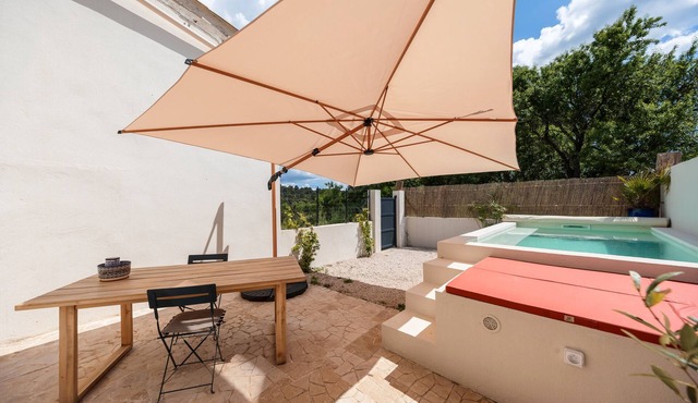 Villa Augustine – 5 Stars – Aix with Private Pool and Terrace + Wi-Fi