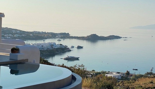 Villa Camelia 2 - 2BR - Private Pool & Jacuzzi - Sea View - Psarou (Nammos)