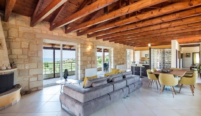 Villa Chara Chania | Private Villa with Pool and Sea Views