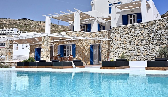 Villa Chrysta Mykonos – Family-Friendly Villa with Pool, Terrace & Sea View