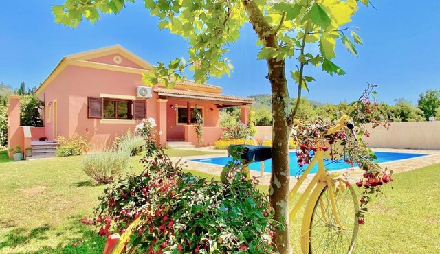 Villa Cocoon Sidari with private pool by DadoVillas