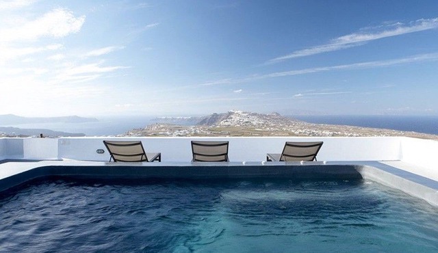 Villa Complex Mireon, Divine Sea Views, Private Pool n Hot Tub, Furnished.