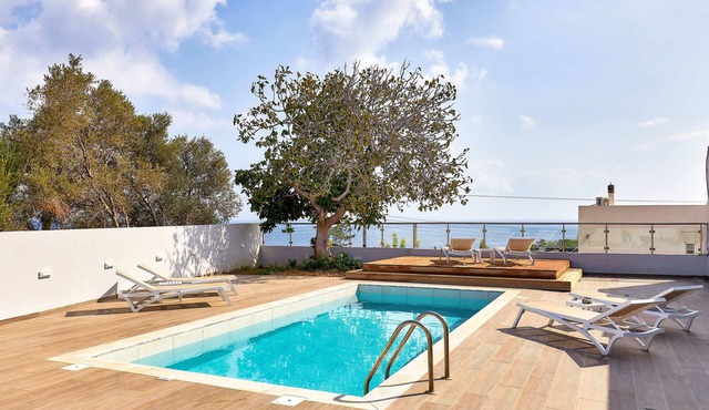Villa Emilia Agia Pelagia – Private Heated Pool, Sea Views